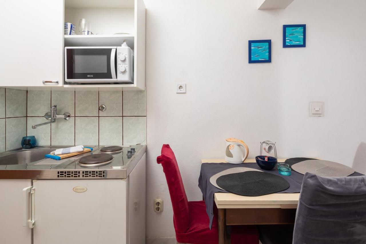 Beach Apartments Borovina Stanici Екстериор снимка