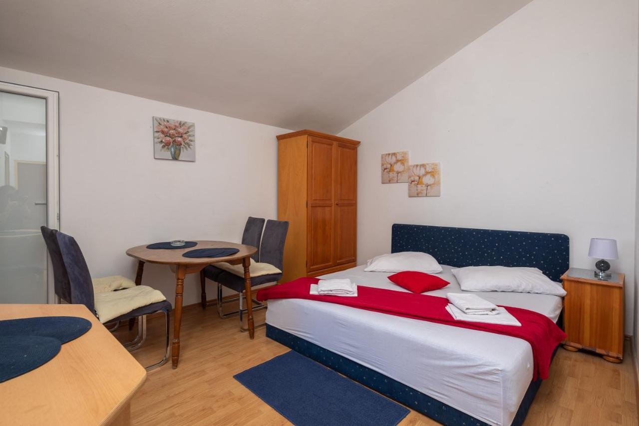 Beach Apartments Borovina Stanici Екстериор снимка