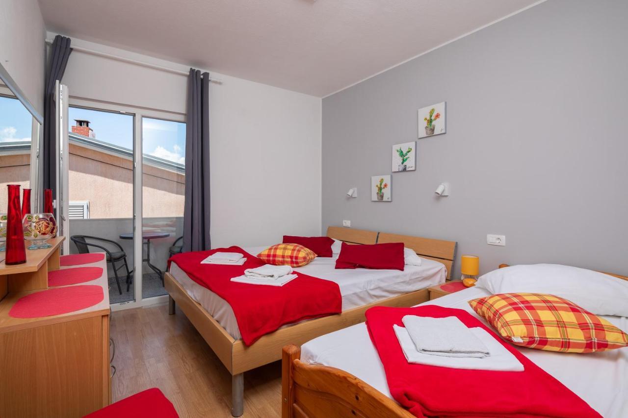 Beach Apartments Borovina Stanici Екстериор снимка