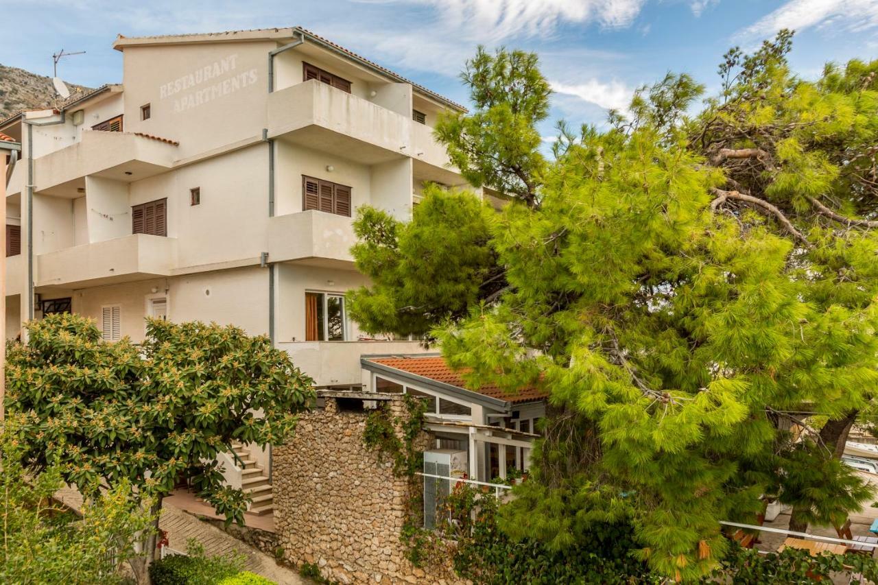 Beach Apartments Borovina Stanici Екстериор снимка